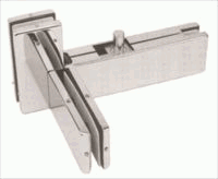 Soporte OPCION Triple P- Antepecho Derecho Tipo L Ac. Inox. Satinado
